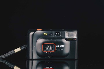 HI-Lite Motorized 100 Focus Free 35mm FILM CAMERA #135底片相