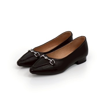 viina 尖頭馬銜釦真皮娃娃鞋-黑