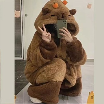 特價！！卡通可愛卡皮巴拉水豚秋冬季加厚睡袍珊瑚絨睡衣女家居服