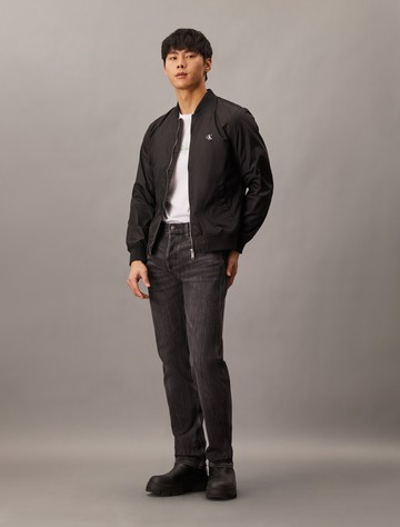 Calvin Klein 直筒牛仔褲