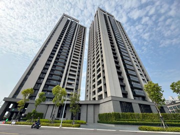 太普美術海高樓層三房平車｜高雄市左營區崇實路