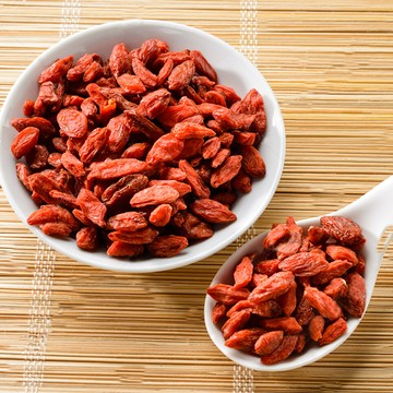 生機枸杞 300g 枸杞 養生 可泡茶 燉湯 藥膳 新鮮貨 檢驗合格 沐光茶旅