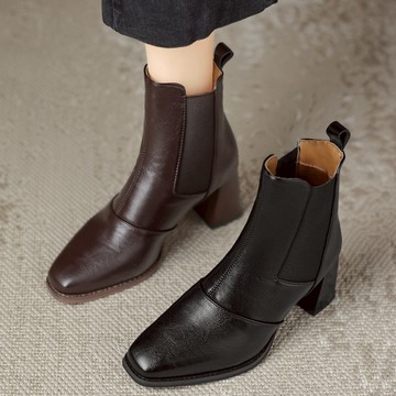 【白鳥麗子】35-42全尺碼 歐式女伶切爾西皮革高跟方頭短靴 店長推薦