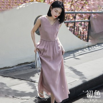 初色  簡約風純色V領無袖修身直筒中長裙連身洋裝長洋裝-紫色-34901(M-2XL可選)