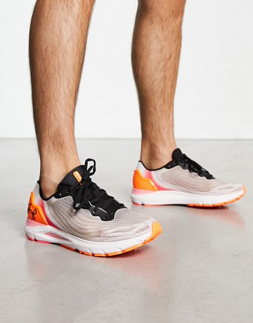 Under Armour Running UA HOVR Sonic 6 BRZ trainers in black