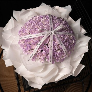 ❀【花中世界】❀永生玫瑰黑騎士生日禮物男情人節成品女朋友玫瑰花碎冰藍花束香皂