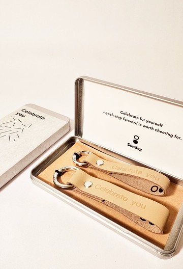 客製字母 | 暖心小伴-鑰匙圈 -  (雙入禮盒)