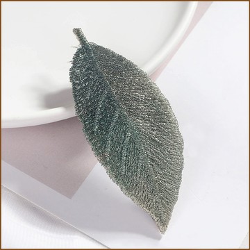 Akiko 『坂井亞希子』日本森林系手工刺繡漸變色彩樹葉造型髮夾