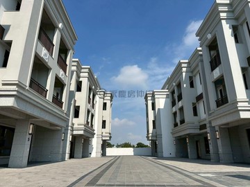 龍潭鼎藏苑全新電梯大別墅寧靜生活｜桃園市龍潭區龍平路