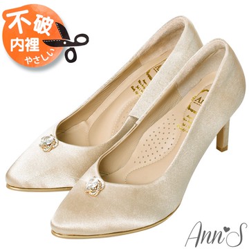 Ann’S茉莉公主-夢幻絲絹V口花型閃鑽尖頭高跟婚鞋8cm-金