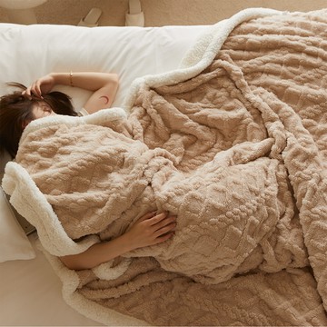 莫蘭迪輕奢純色-雕花牛奶絨x羊羔絨雙面毛毯150x200cm小日常寢居