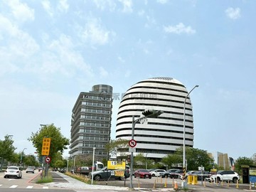 承辦麥克阿瑟面敦化公園室內28坪.水湳經貿｜台中市北屯區敦化路一段