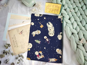 星空系列-星空星際深藍底太空動物版布書衣-布書套-適用A5大小書-