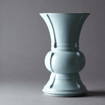 陶作坊｜富貴花開_懷汝官窯尊-粉青/ 天青