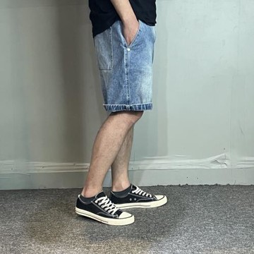 夏季牛仔四分五分褲男士痞帥高街寬松直筒淺色露膝牛仔短褲潮純棉