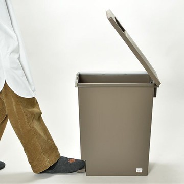 日本TONBO UNEED系列推蓋踩踏雙用型垃圾桶30L