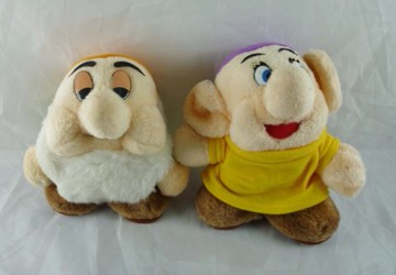 【震撼精品百貨】7_Dwarves_七矮人~絨毛娃娃『瞌睡蟲/糊塗蛋』(共2款)