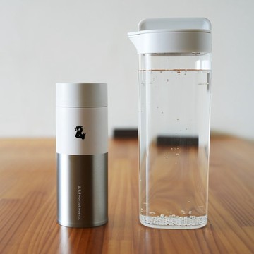 林青那 & 氣泡保溫瓶