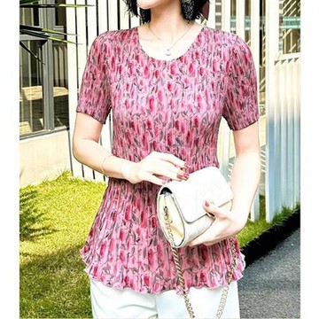 【KEITH-WILL歐風】韓國亞麻涼感優雅柔緞三宅風壓褶上衣(壓褶/中大尺碼/修身/輕薄/小香風)