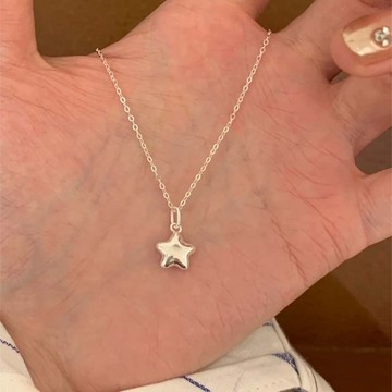 限時特賣🔥 [鈦鋼不掉色]五角星星項鏈女輕奢小衆ins氣質高級吊墜百搭鎖骨鏈