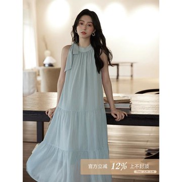 夏裝/新款夏小個子藍色氣質無袖掛脖背心連衣裙女度假風長裙