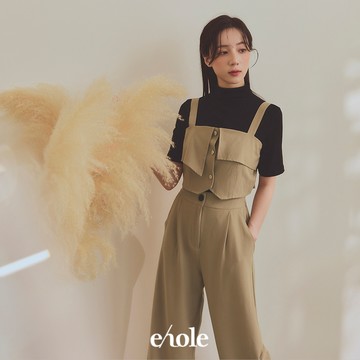 直紋造型釦吊帶褲裝SET-卡