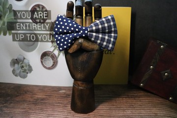 蓝色波点拼接格子领结蝴蝶结俏皮学院风百搭款