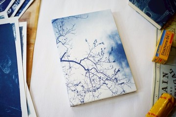 手工藍曬筆記本 - A5大尺寸 - 冬日樹影