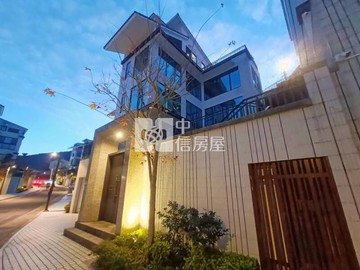 康橋旭雲裡山電梯別墅☆台北華城☆青山鎮康橋小學｜新北市新店區秀岡二街