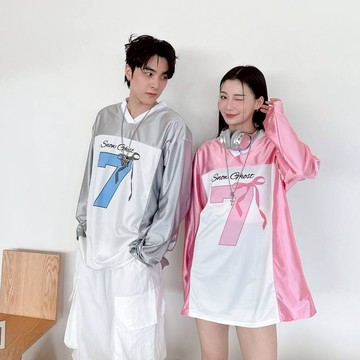 ATSTYLE  7號蝴蝶結 亮面長袖球衣 長袖 球衣 情侶衣 粉白 銀白  98232