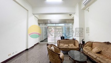 楠梓科技園區公園首排臨路電梯透天｜高雄市楠梓區智群路