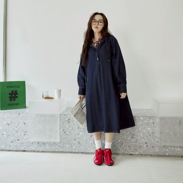 OB嚴選 純棉半門襟小熊耳朵連帽牛仔洋裝 《DA10303》大尺碼女裝