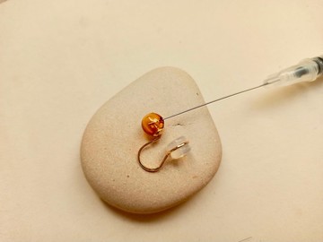 6mm琉璃香水精油擴香耳骨夾 (單支販售)