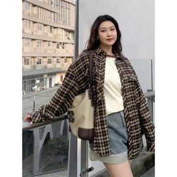 CV大碼女裝 秋季新款美式復古格紋襯衫外套bf風長袖寬松襯衣胖MM