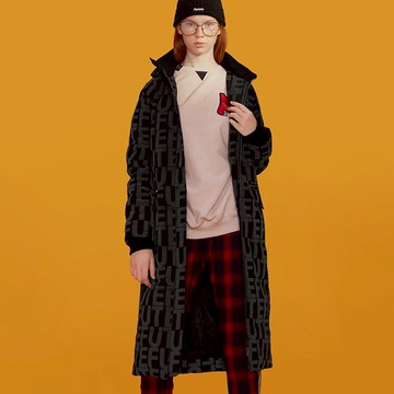 【中性款】【防風、防雪、防撥水、反光】長版連帽外套 / 反光黑