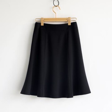黑色半身裙女2026春季新款高腰通勤傘裙中長款大擺裙子顯瘦a字裙