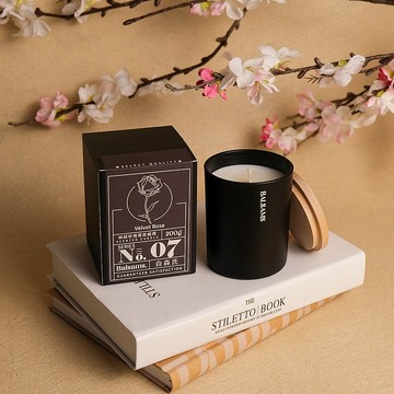 馥郁花香調【Balsams白森氏】 [買一送一] 香氛工藝蠟燭200g－絲絨玫瑰 香氣 紓壓 放鬆 擴香 好友 生日禮 傳遞幸福 雙魚座