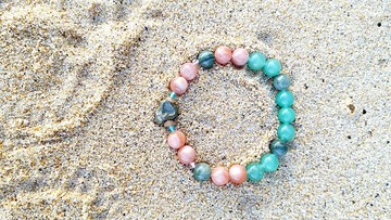 太陽石 黃鐵礦 綠東菱玉 能量療癒 天然石 水晶 手鍊