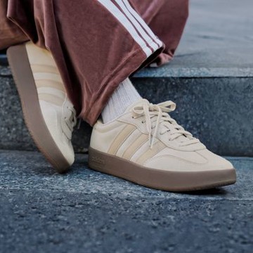 【adidas 愛迪達】 BARREDA 運動休閒鞋 男鞋/女鞋 JQ1698