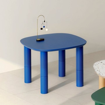 【iloom 怡倫家居】DOODLE 兒童小邊桌 可增高(桌子 成長桌 邊桌 兒童桌 成長書桌)