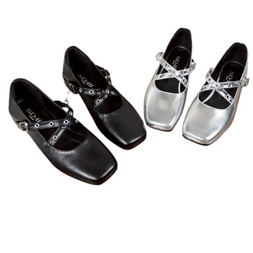 白鳥麗子 [現貨快出] 方頭鞋 MIT率性皮革交叉帶金屬釦低跟包鞋