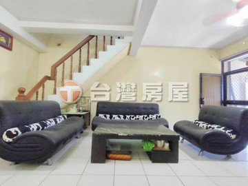 羅運超值五房邊間透天-地理位置佳/生活機能好｜宜蘭縣羅東鎮忠孝新