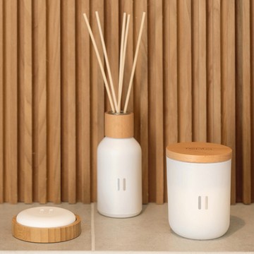 芬蘭 rento 香氛蠟燭120g 三款 - 北極松