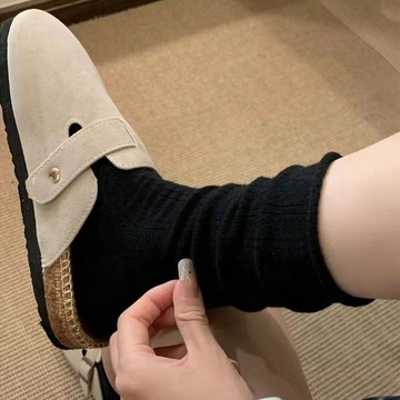 襪子女 黑白 秋 ins 潮 復古 奶油系 卷邊 暗紋 中筒 堆堆襪 防滑 文藝 月子襪 小紅書 抖音 爆款 熱賣 新品