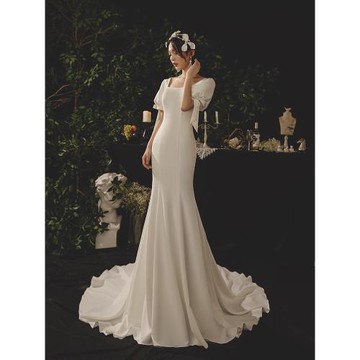 《覓》法式泡泡袖魚尾輕婚紗裙簡約旅拍領證登記森系超仙夢幻氣質