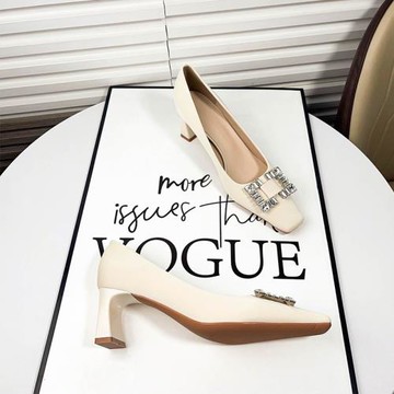 白色高跟鞋女方頭粗跟2025年新款氣質宴會禮服水鉆氣質小香風單鞋