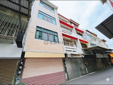 黃金帝國旁｜火車站商圈｜高投報率 收租透天｜彰化縣員林市中正路