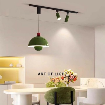 免運 可開票 吊燈 吸頂燈 床頭燈 餐廳吊燈新款法式奶油風可移位升降軌道射燈一字長條飯廳吊燈 出貨快DDD688