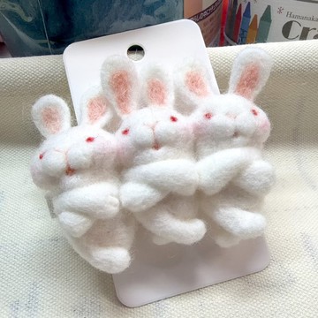 兔包製純手工羊毛氈跳舞兔兔三胞胎髮夾