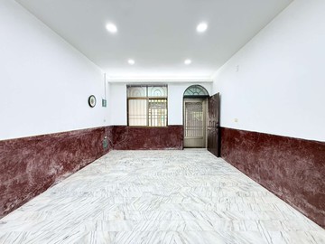 梓官中崙｜傳統車庫透天｜近白埔產業園區｜高雄市梓官區中崙路